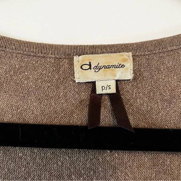 Dynamite | Distressed Oversized Sweater - Picture 14 of 14